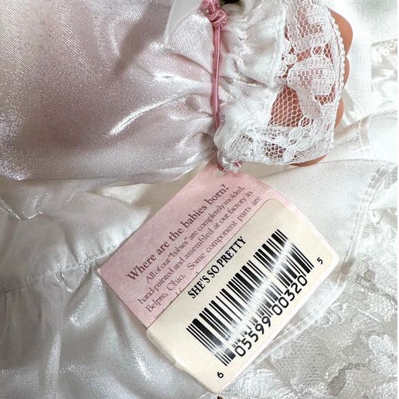 Lee Middleton 2000 Original Doll Model 00320 #146/1500-"She's So Pretty"-NEW! - Picture 7 of 11